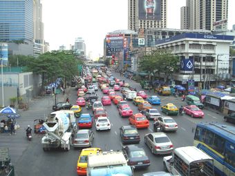 歩道橋からの眺め